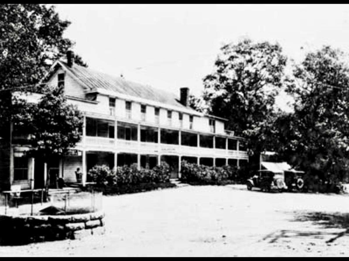 Highlands Inn Exterior photo